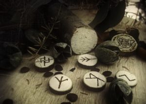 Руническая письменность и амулеты